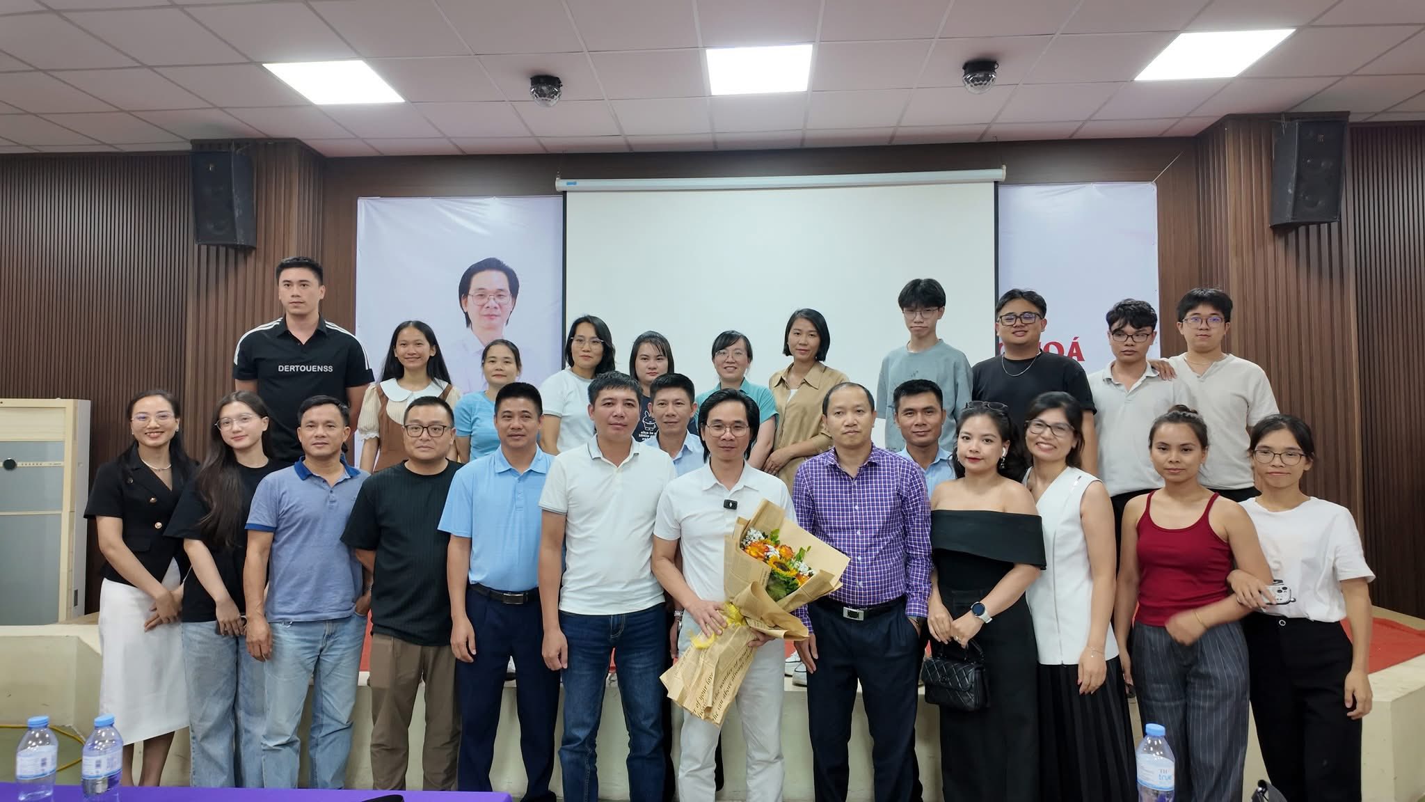 Đào tạo AI và MKT cùng BKAP